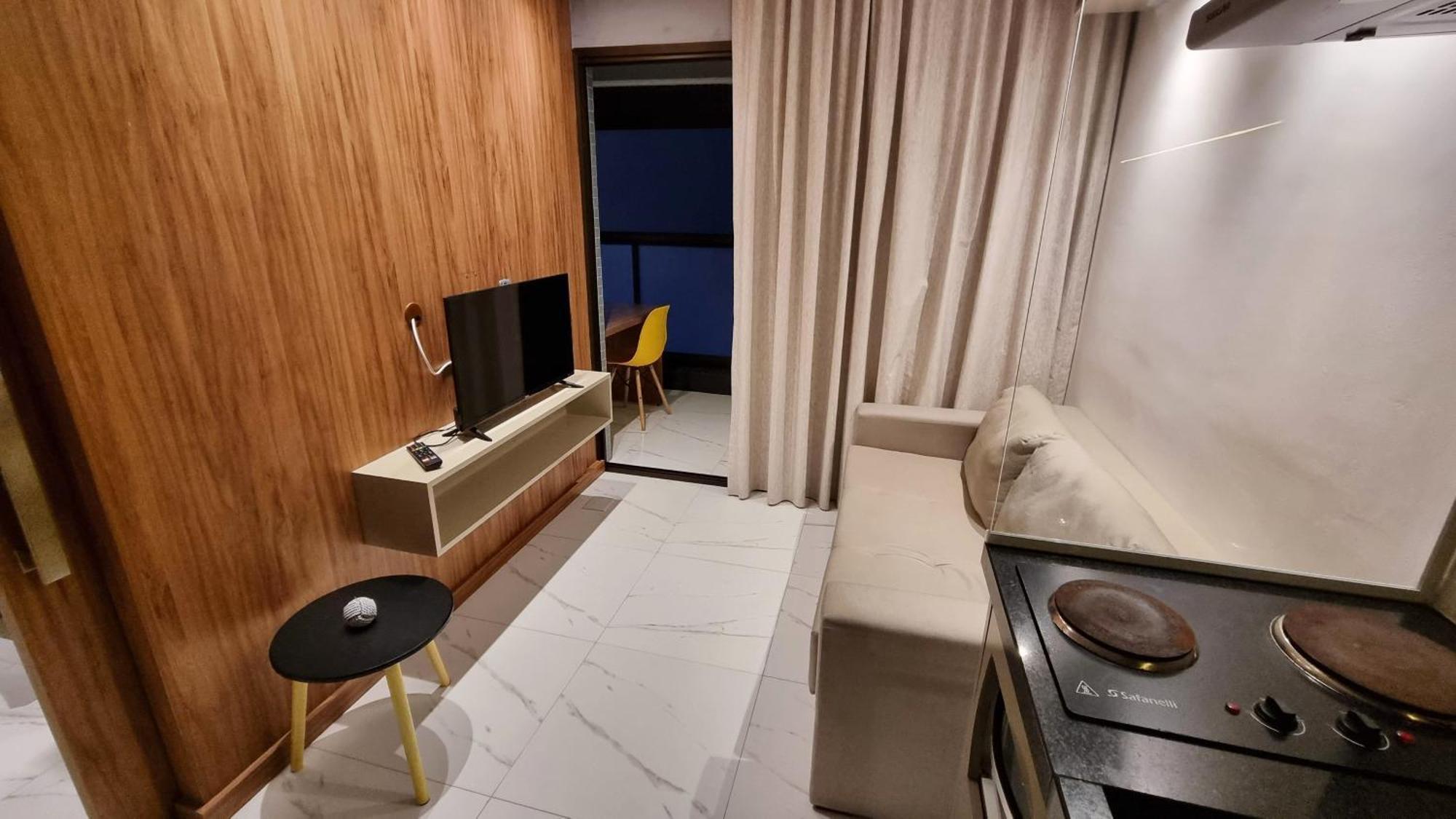 Belo Na Barra, Proximo Da E Do Farol. Apartamento *